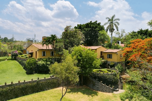 Hacienda Los Laureles